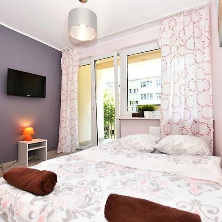 City Central Hostel Laciarska Wroclaw Ngoại thất bức ảnh