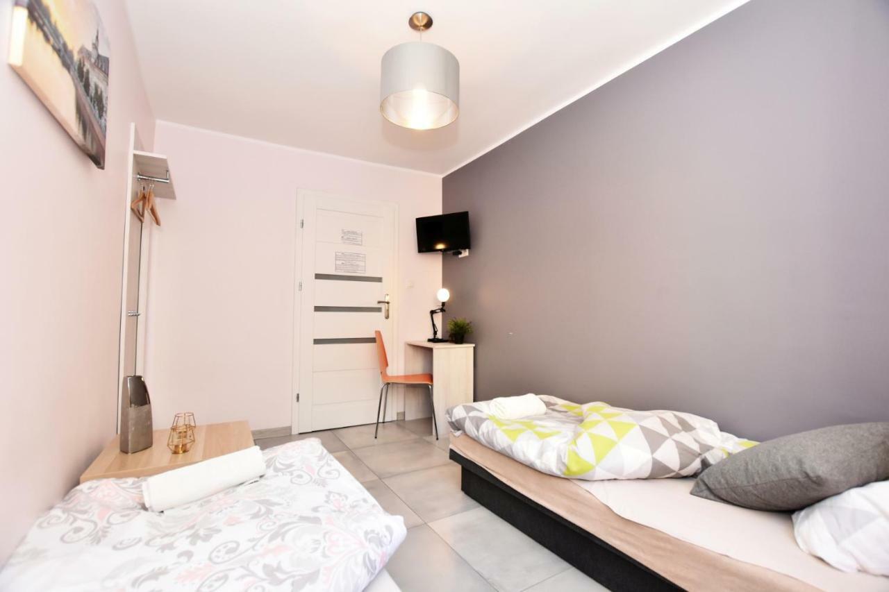 City Central Hostel Laciarska Wroclaw Ngoại thất bức ảnh