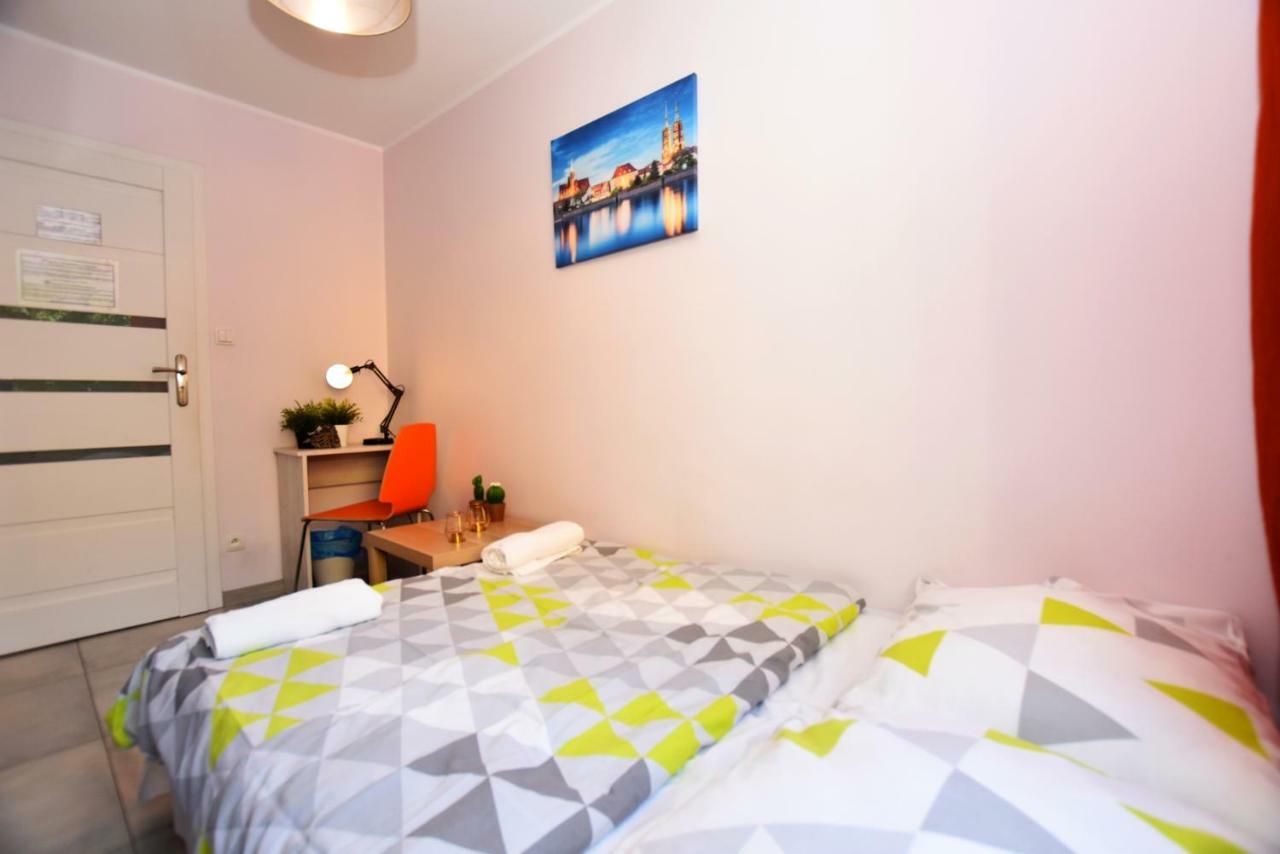 City Central Hostel Laciarska Wroclaw Ngoại thất bức ảnh