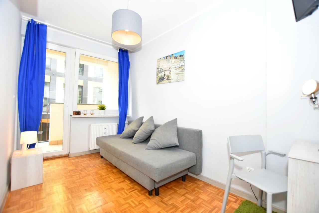 City Central Hostel Laciarska Wroclaw Ngoại thất bức ảnh